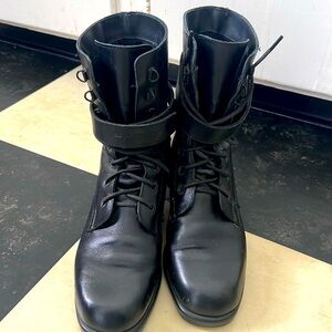Cruiseworks Women’s Motorcycle Boots.